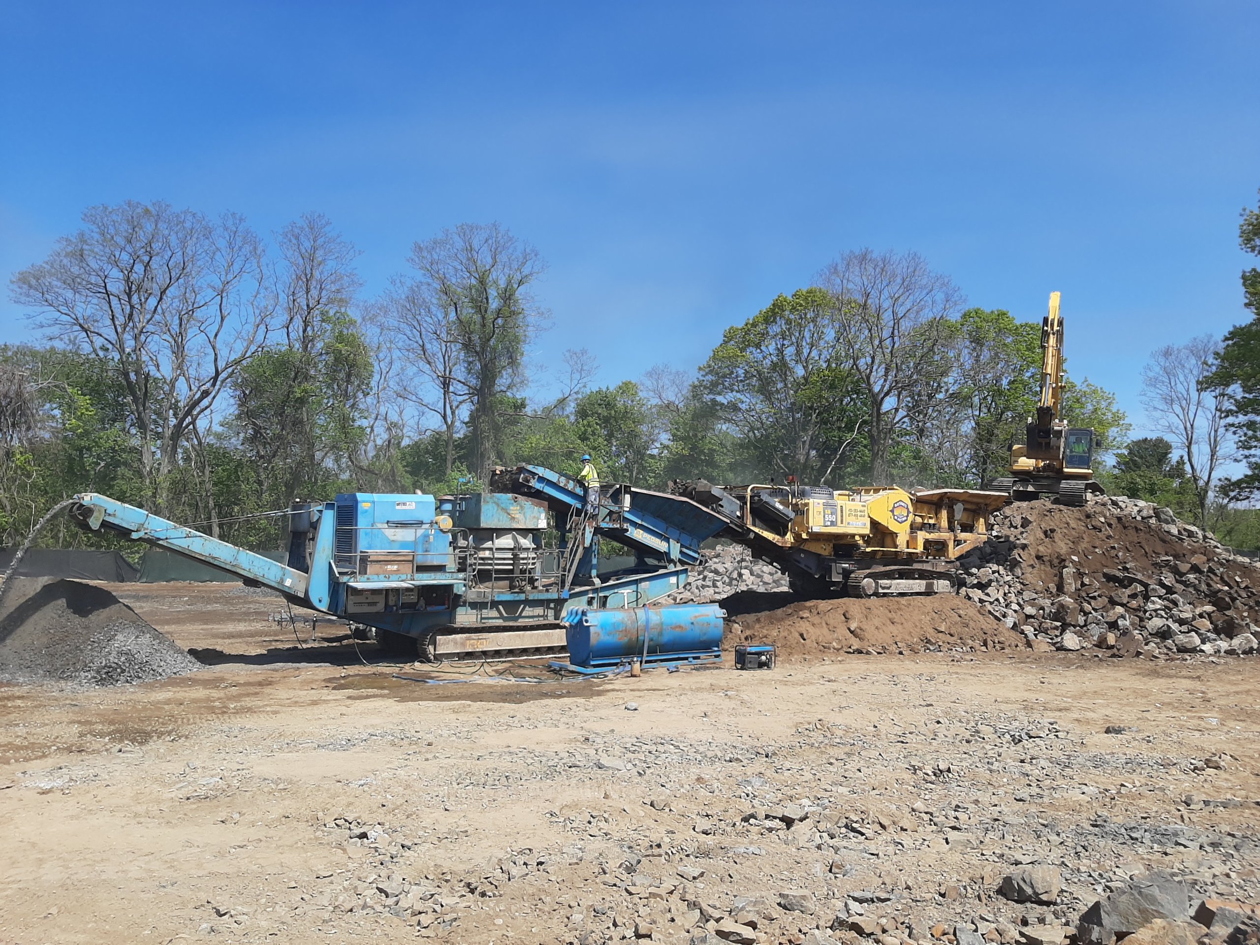 Marblehead Elementary School - Marblehead, MA - Crushing