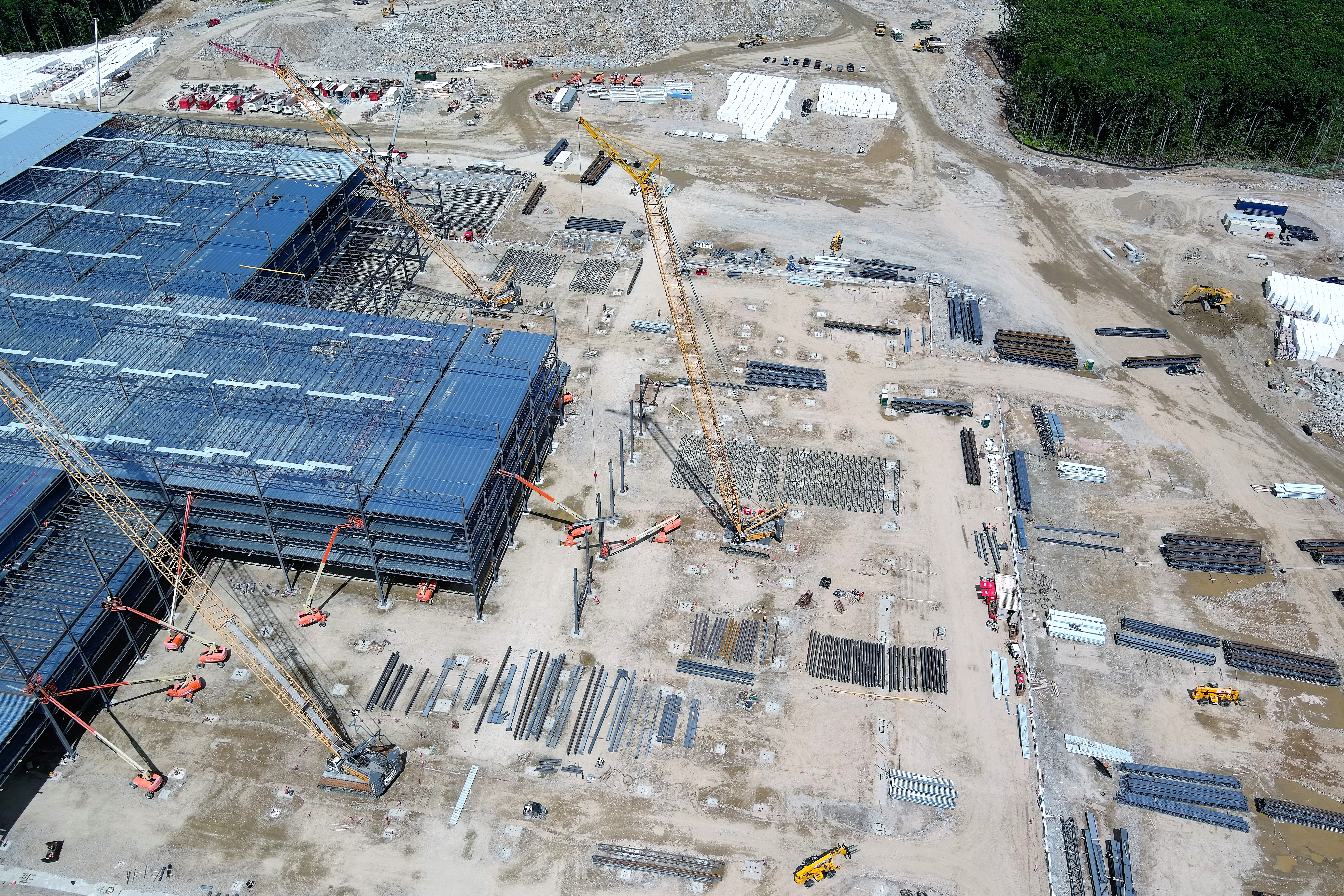 AMAZON FULFILLMENT CENTER - PROJECT SCHOONER-PVD2 - JOHNSTON RI project photo 14